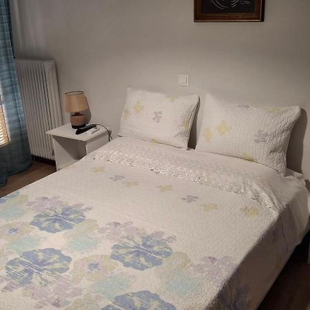 Nafpaktos Apartment And Studios In Port Buitenkant foto