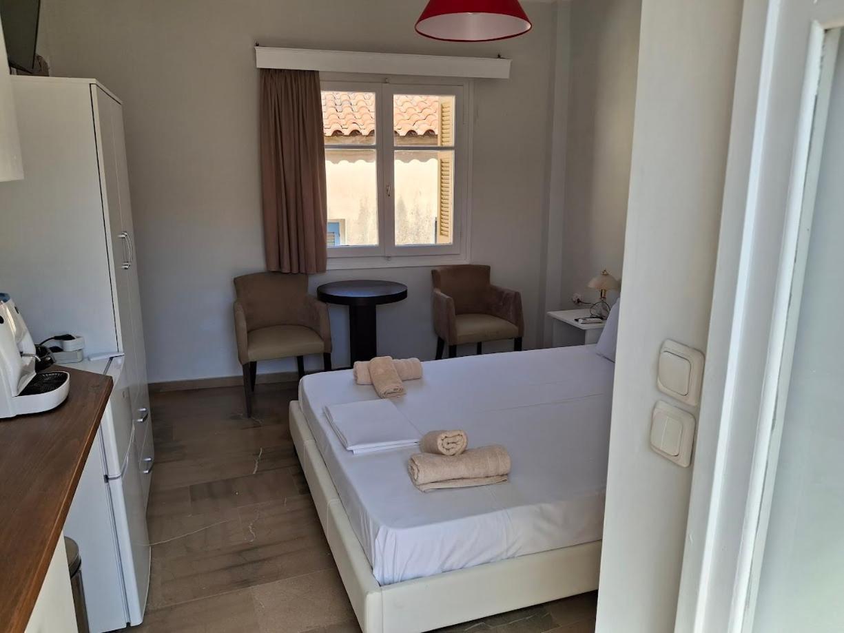 Nafpaktos Apartment And Studios In Port Kamer foto