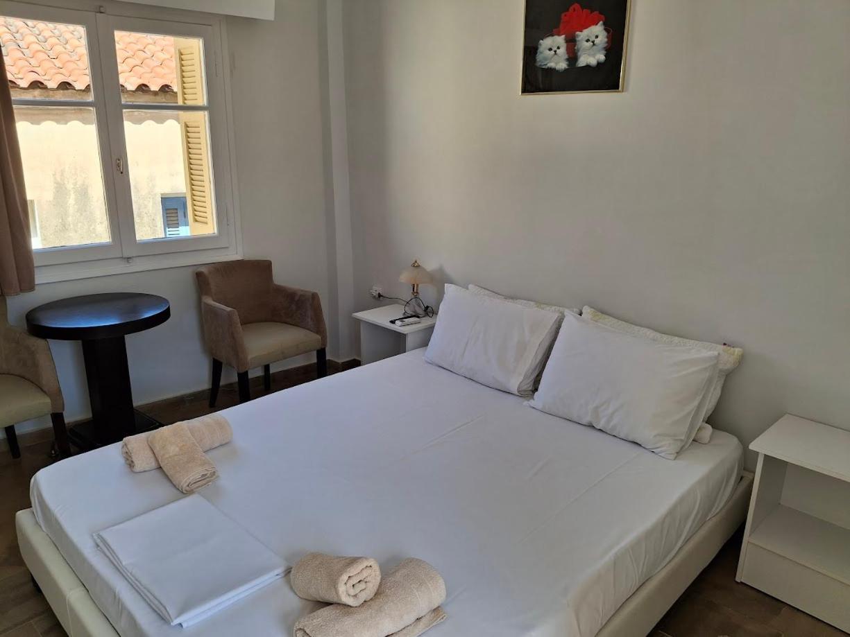 Nafpaktos Apartment And Studios In Port Kamer foto