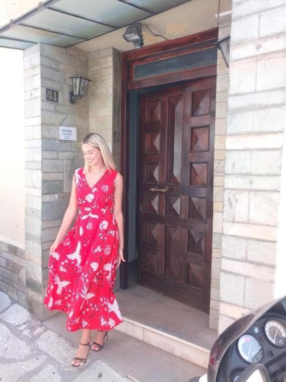 Nafpaktos Apartment And Studios In Port Buitenkant foto
