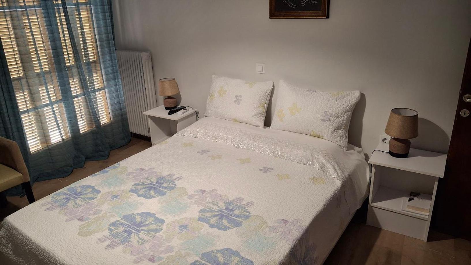 Nafpaktos Apartment And Studios In Port Buitenkant foto